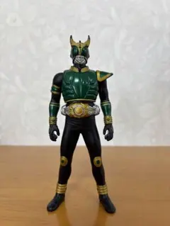 仮面ライダークウガ ドラゴンフォーム ソフビ人形 - メルカリ