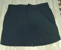 UNDER ARMOR インナーパンツ付きスカート 黒