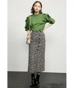 SLY 豹柄レオパード柄　膝下　タイトスカート