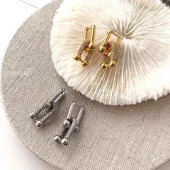 18k High quality / cz u linked pierce