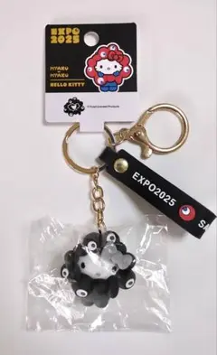 大阪関西万博　黒ミャクミャク　サンリオコラボ　ハローキティ