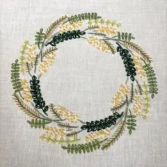 ミモザのリース・ハンドメイド刺繍
