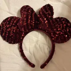 ディズニー カチューシャ 赤スパンコール ミニーちゃん