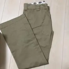 ディッキーズ　チノパン
