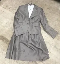 フォーマルスーツ コムサイズム