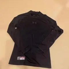 UNDER ARMOUR アンダーアーマー 長袖インナー 130-140