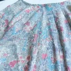 美品❁リバティ 花柄 マックレガー 半袖カットソー M ドッキング 切り替えのサムネイル