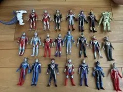 ウェーブ 1/182 ウルトラマン 宇宙恐竜 ゼットン ソフビキット - メルカリ