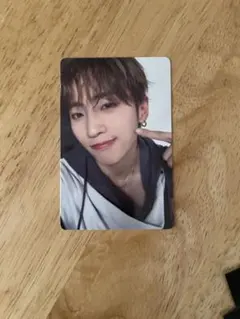 Item thumbnail for item d2303a1d-b649-4ea2-b266-9dcac4b9d7f1