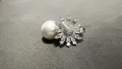 THE HANY Bijoux フラワーパール イヤリング シルバー 美品