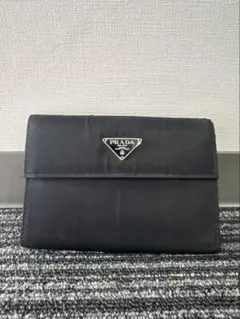 PRADA 三つ折り財布 ナイロン ブラック レザー 三角 トライアングル 黒