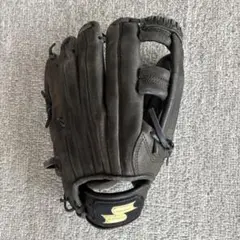 軟式グローブ 黒 レザー製