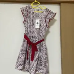 新品未使用プチバトーワンピース