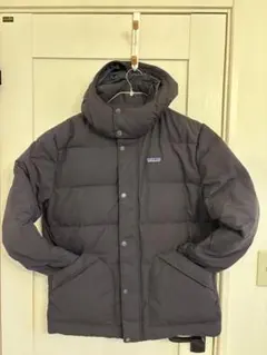 patagonia ダウンジャケット フード付き ダークグレー