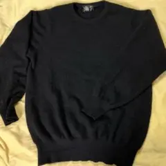 カシミヤ100% 黒 クルーネックセーターのサムネイル
