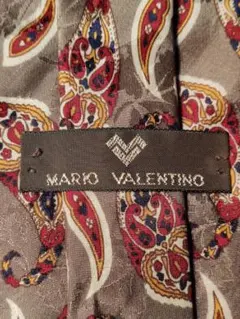 【Valentino】美品 ネクタイ 高級感あるペイズリー