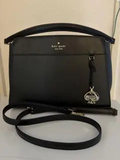 マディソン ミディアム トップ ハンドル サッチェル ケイトスペード