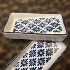 未使用‼️花柄デザインの長方形　豆皿醤油皿2枚セット