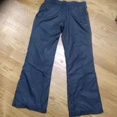 専用　Nike ナイロンパンツ　レディース Lサイズ