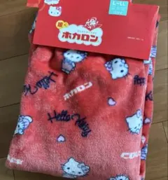 新品　ハローキティ　レギンス　10分丈　履く　ホカロン　もこもこ　あったか