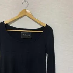 【アズノウアズ 】黒いニットワンピース 長袖 ボタン付き