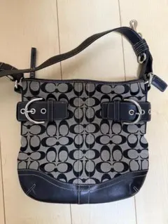 COACH コーチ F03574 シグネチャー ショルダーバッグ ブラック 美品 