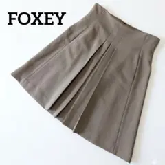 FOXEY NEW YORK Aラインスカート 42 ベージュ 膝丈 フォクシーのサムネイル