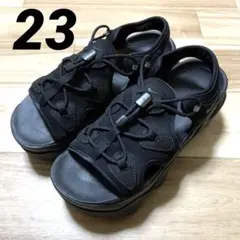NIKE エアマックス ココ サンダル23㎝のサムネイル
