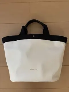 TOCCA トートバッグ ホワイト×ブラック