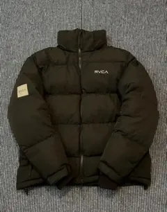 RVCA ブラック ダウンジャケット