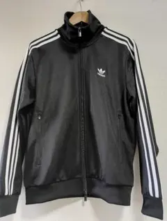 adidas IY8077 ブラック クラシック TT