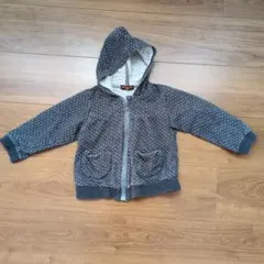 フード付きドット柄トレーナー