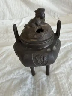 獅子蓋付 三つ足香炉 鋳物