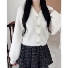 INGNI Vネックリボンボタンフェザーニットカーディガン ホワイト