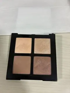 シュウウエムラ　アイシャドウパレット　アイスカルプト　3d コントゥア　ベージュ