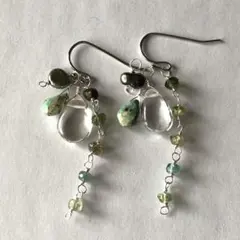 ターコイズとトルマリンとクォーツと淡水パールのピアス0221