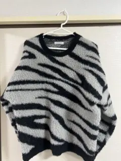 ゼブラ柄 フワフワ ニットセーター 長袖