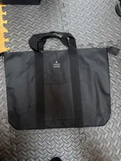 Item thumbnail for item 9a206d8b-d1f6-473a-8e77-444105d0f68d