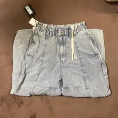 Item thumbnail for item a85dccab-e642-4c83-985e-aefe1781f994