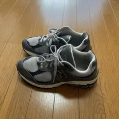 New Balance ニューバランス 2002R グレー 24.5