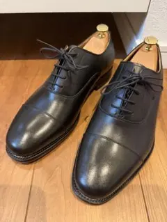 美品 berwick ストレートチップ 5224 黒 UK6 25.5cm - メルカリ