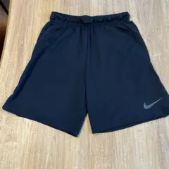 NIKE ショートパンツ ブラック M