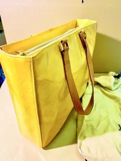 正規品 M91047 ルイヴィトン トートバッグ 10年近く使用していまし