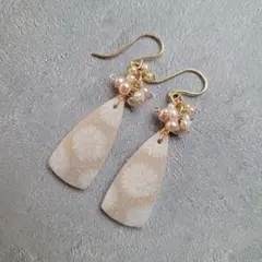 のんたん様 フォッシルコーラルとパールのぽんぽんピアス