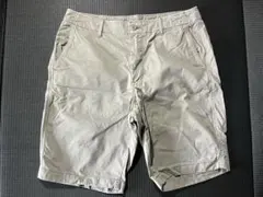 ユニクロ ベージュ ショートパンツ　Mサイズ