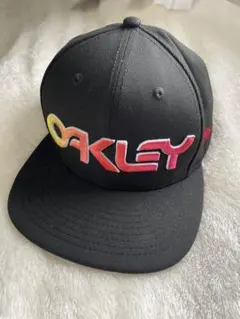 ニューエラ×オークリー キャップ9FIFTY ブラック スナップバック 美品