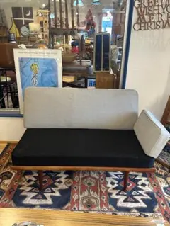 Peter Hvidt & Orla Molgaard-Nielsen sofa