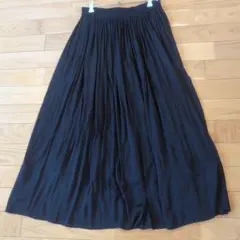 UNIQLO Mサイズ　ウエストゴム　黒 ギャザースカート　オールシーズン