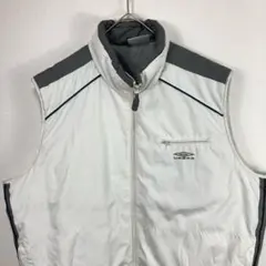 アンブロ umbro 中綿 ナイロンジャケット ベスト 白 ホワイト