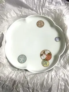 深川製磁　梅型八寸皿　寿赤絵